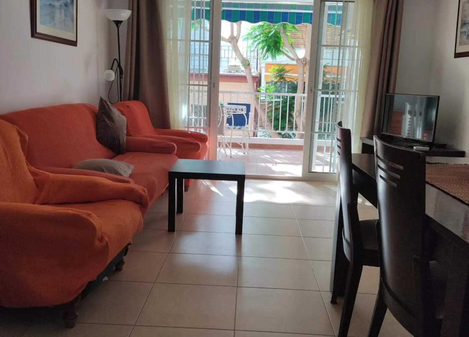 Frontbeach Apartment In Los Boliches 푸엔히롤라 스페인