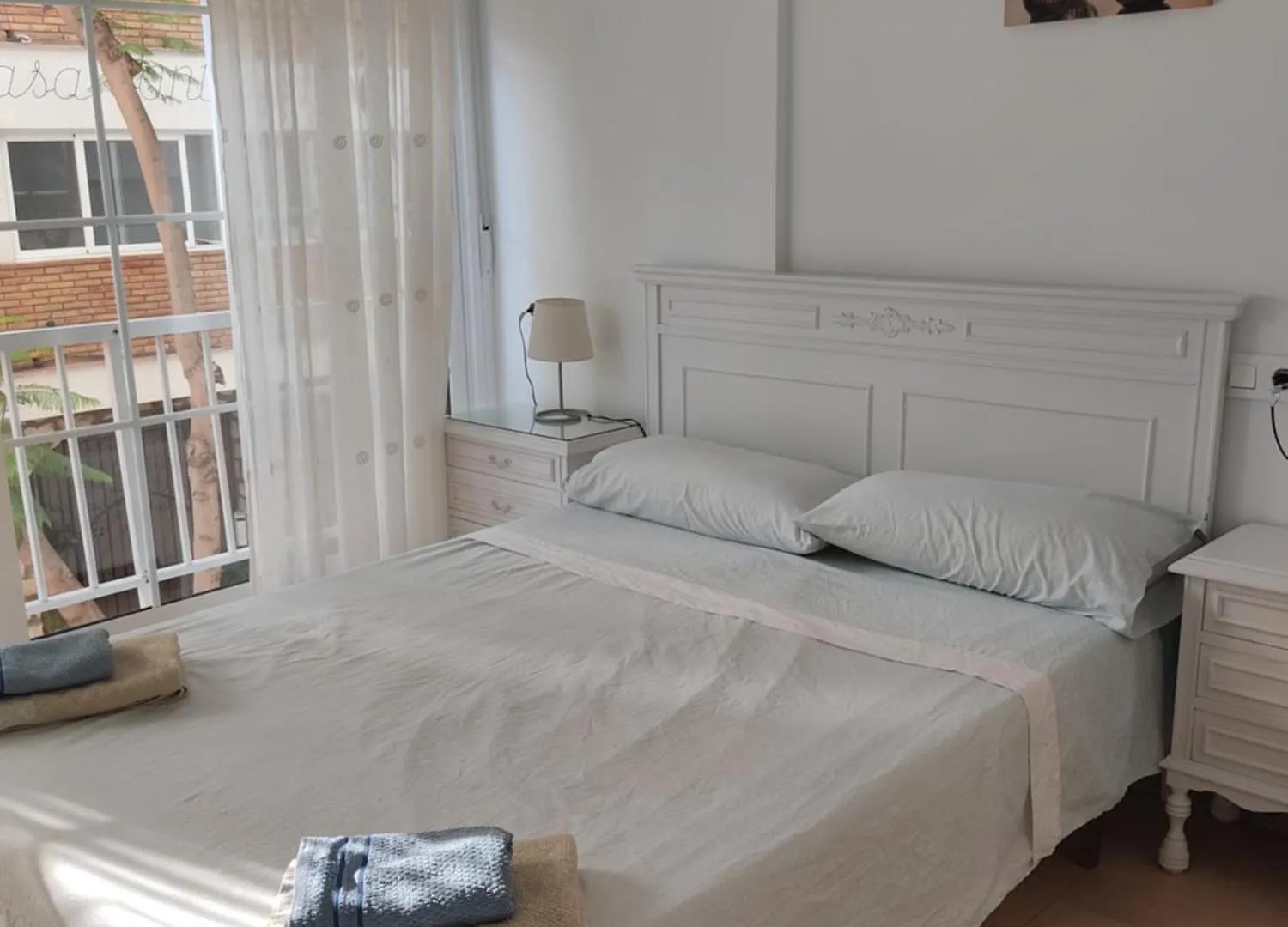 Frontbeach Apartment In Los Boliches 푸엔히롤라