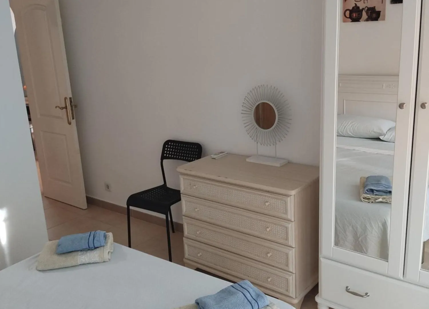 Frontbeach Apartment In Los Boliches 푸엔히롤라 0*,