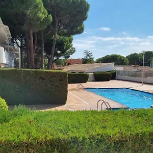 Familiar Con Piscina Y Wifi Apartamento L' Escala